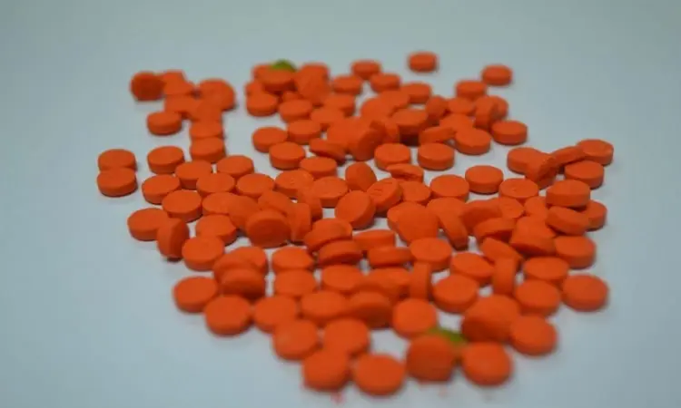 ترکیبات موجود در خر یک از ماده‌های مخدر، در نهایت رنگ آن را به وجود می‌آورند، برای مثال اکستازی و ال اس دی به همین دلیل می‌توانند در دسته ماده مخدر نارنجی رنگ قرار بگیرند.